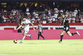 Partida entre são paulo e ponte preta pelo campeonato paulista