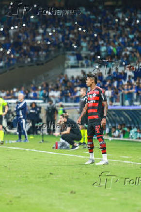 CRUZEIRO X FLAMENGO CAMPEONATO BRASILEIRO A MINEIRÃO