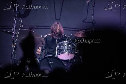 Emo Vive / Emery