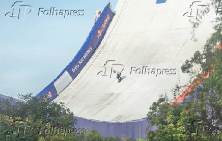 SKATE / SANDRO DIAS / MEGA RAMPA / MINEIRINHO