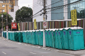 O Bloco Casa Comigo, que faz o cortejo na Av. Henrique Schaumann