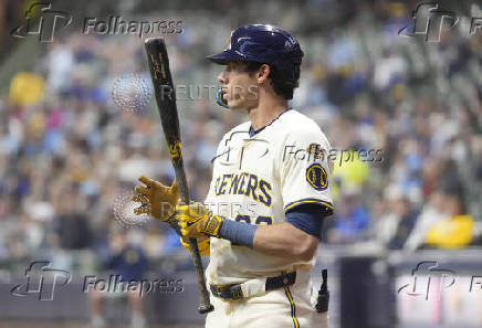 MLB: Cincinnati Reds at Milwaukee Brewers