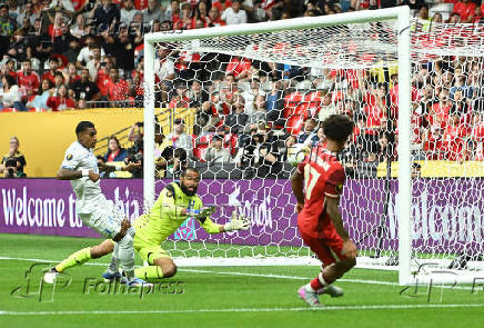 Soccer: Concacaf Gold Cup-Group Stage-Honduras at Canada