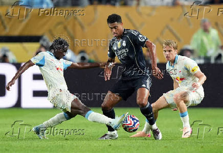 FIFA Club World Cup - Group H - RB Salzburg v Real Madrid