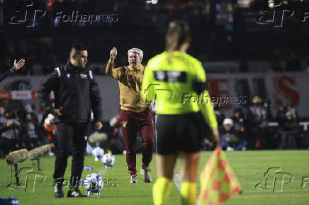 Match between São Paulo and Athletico Paranaense for the Brazilian Cup