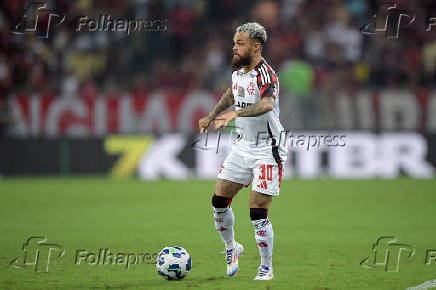 Partida entre Vasco e Flamengo válida pelo Campeonato Brasileiro 2025.