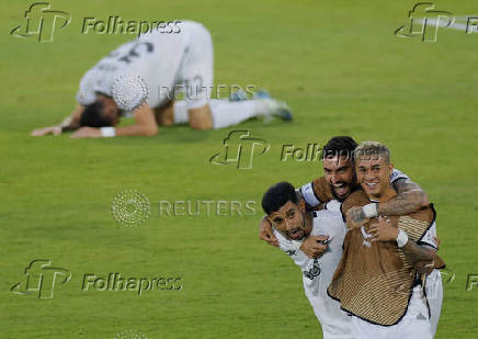 FIFA Club World Cup - Group B - Paris St Germain v Botafogo