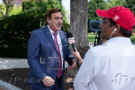 Mike Lindell outside White House