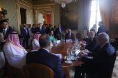 French Foreign Minister Barrot meets counterparts from Egypt, Jordan, and Saudi Arabia