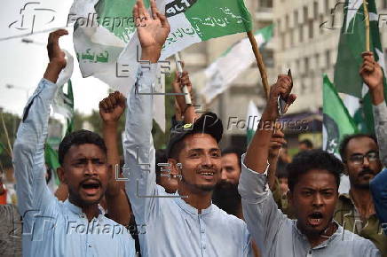 Israel's airstrikes on Iran spark protests in Pakistan
