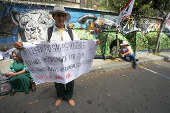 Inicia vigilia en reclamo de indemnización tras condena por esclavitud moderna en Ecuador