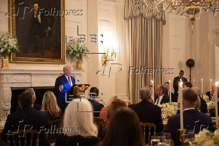 Dinner with Republican senators at the White House