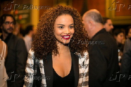 A atriz Lucy Ramos 
