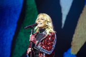 Cantora Paula Toller faz show em SP