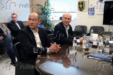 Greek Deputy Minister of Sports meets with Olympiacos BC owners in Athens