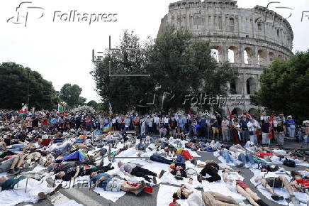 Stop ReArm Europe demonstration against war in Rome