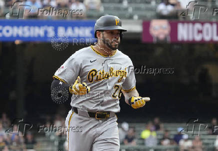 MLB: Pittsburgh Pirates at Milwaukee Brewers