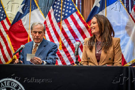Texas Governor and U.S. Agriculture Secretary hold a press conference to address screwworm issue, in Austin