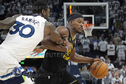 NBA: Playoffs-Golden State Warriors at Minnesota Timberwolves