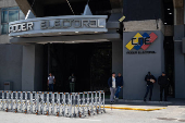 Venezuela encara unos comicios empañados por detenciones y un presunto plan 