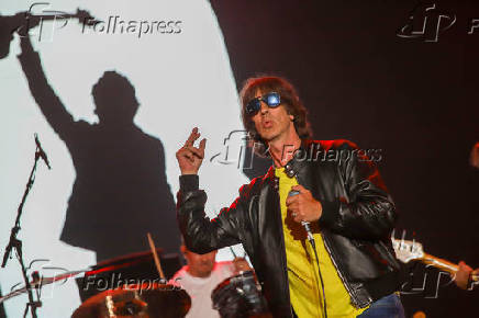 Richard aschroft se apresenta no blues and rock