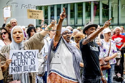 People protest in Rotterdam against stricter asylum laws