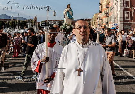 Traditional Feast of the Assumption procession along the port of Nice