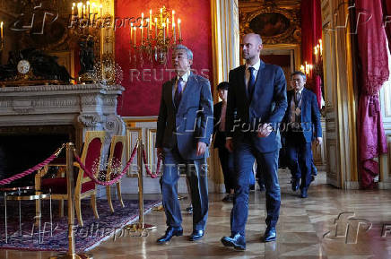 French Foreign Minister Barrot meets with Chinese counterpart Wang Yi