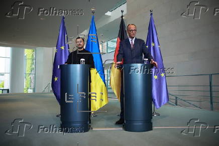 Ukrainian President Volodymyr Zelensky visits Berlin