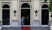 Speaker of the House of Representatives Bosma meets Dutch King after cabinet fall