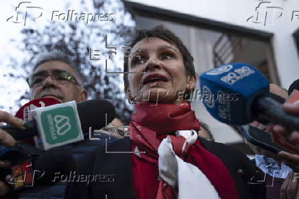 Izquierda chilena cierra campaña para elegir candidato a las presidenciales de fin de año