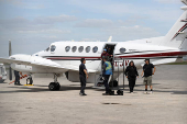 Fire evacuees arrive in Winnipeg