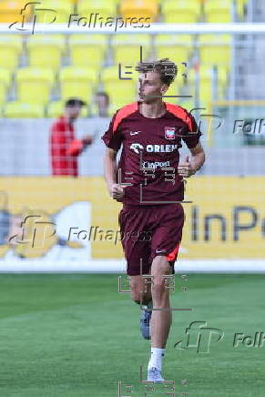 Polish national team prepares for FIFA World Cup qualifiers
