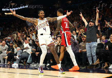NBA: Los Angeles Clippers at Phoenix Suns