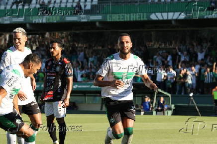 Campeonato brasileiro série b partida entre o coritiba contra o operário