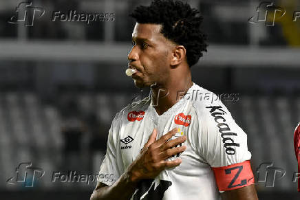 PARTIDA ENTRE SANTOS X BRAGANTINO PELO CAMPEONATO BRASILEIRO