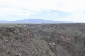 Ponte do desfiladeiro do rio grande em taos - novo méxico.
