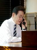 South Korean President Lee Jae-myung receives defense briefing after election victory