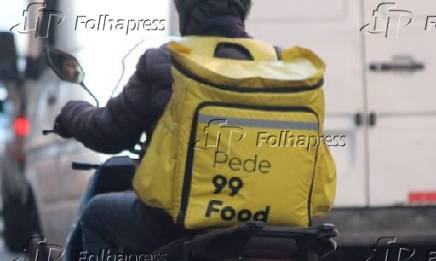 Projeto de Lei pode proibir uso de bags por motociclistas