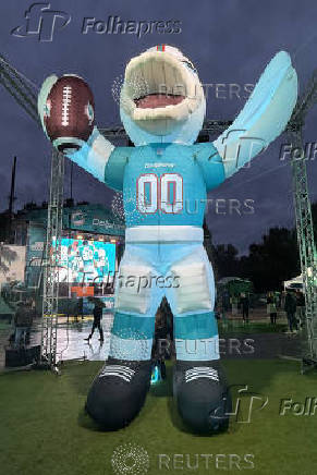 NFL: NFL Madrid Game-City Scenes