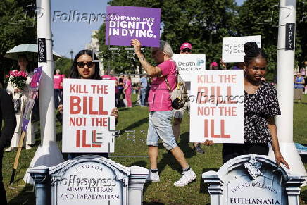 Protests ahead of debate on the assisted dying bill in Parliament