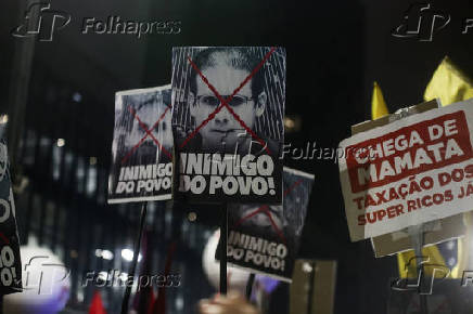 Protesto pela Taxação dos Super-Ricos