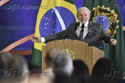 Presidente Lula entrega Prêmio MEC