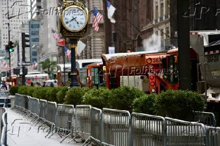 tráfego pesado em manhattan devido à unga 80.