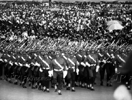 Exército nas ruas. A tomada do poder